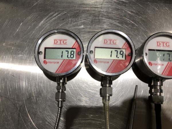 Intempco DTG 50 digital temperature gauge - Image 2