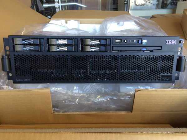 Lot de 3 serveurs IBM x3850 modele 8863-AC1 neuf