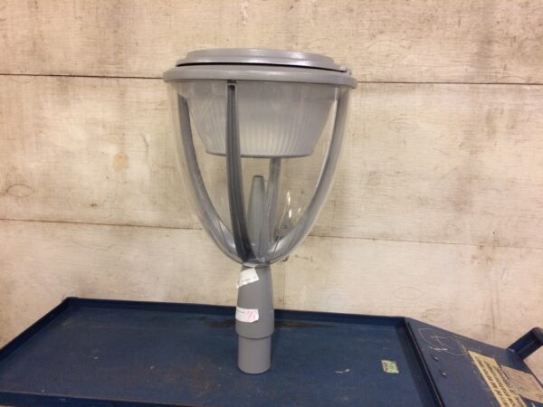 Phillips Callisto CAL6 lamp post, brand new - Image 2