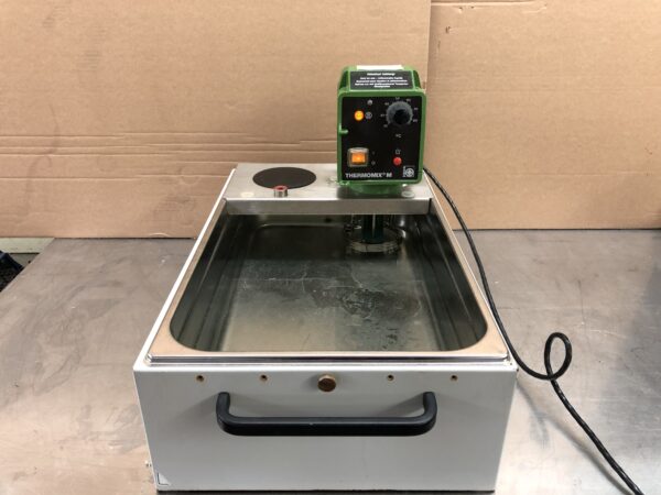 Laboratory heating bath Haake W19