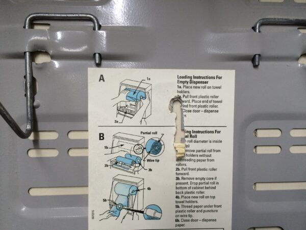 Kimberly Clark Professional Hand paper distributor - Image 5