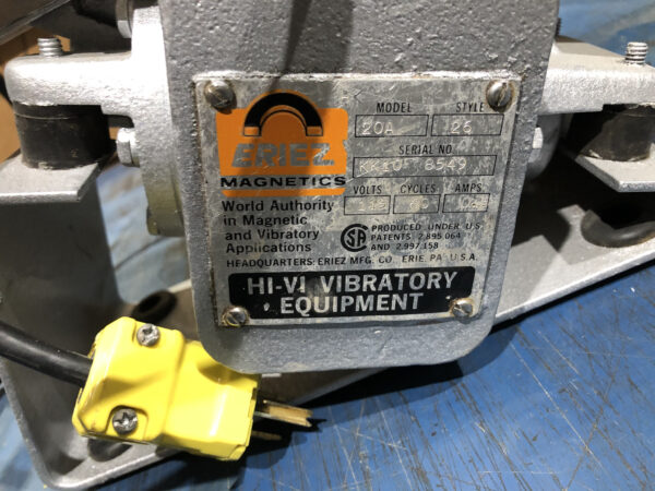 Eriez model 20A Vibrating feeder - Image 8