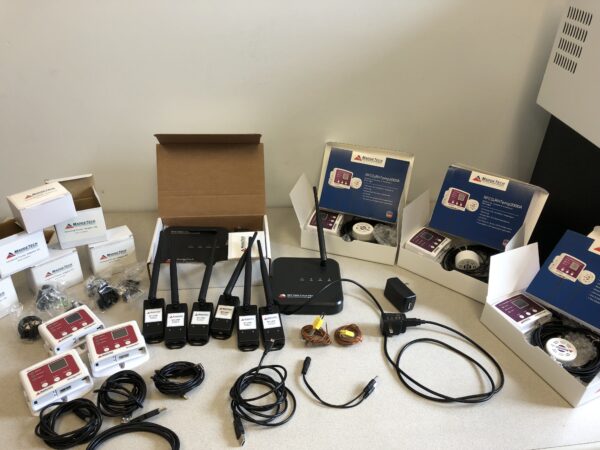 Lot de composantes surveillance Madge Tech