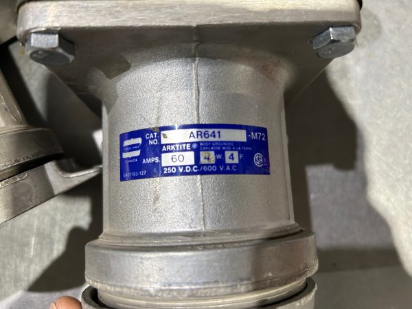 Prise XP femelle Crouse Hinds 600V no AR641 – Image 7