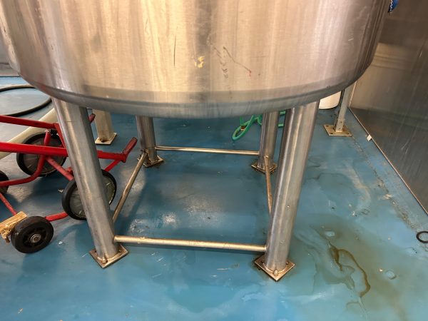 1500 liter pressure rated stainless steel tank - Image 2