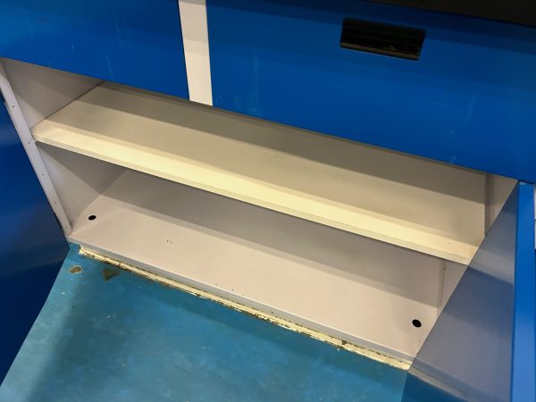 Laboratory cabinets - Image 4