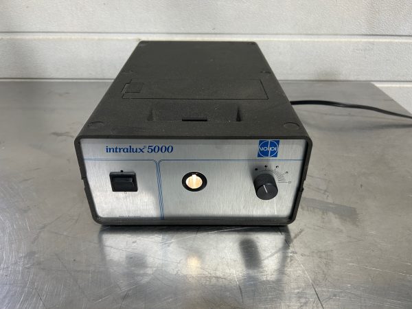 Lumière microscope Intralux 5000