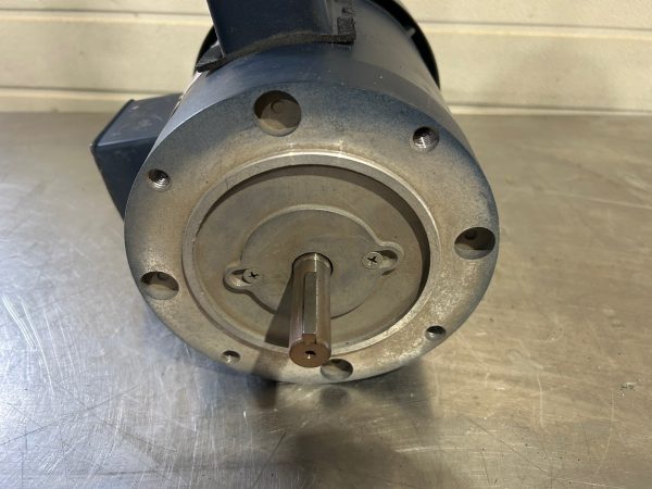 Moteur Leeson 110416.00, 1HP – Image 2