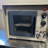 Small vacuum oven