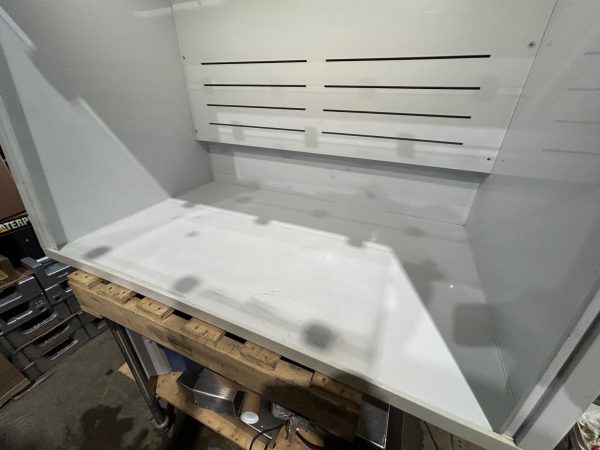 Airclean 4000 Workstation laboratory fume hood - Image 4