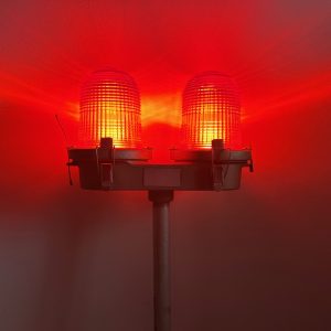 TWR L-810 (OL2) double obstruction light