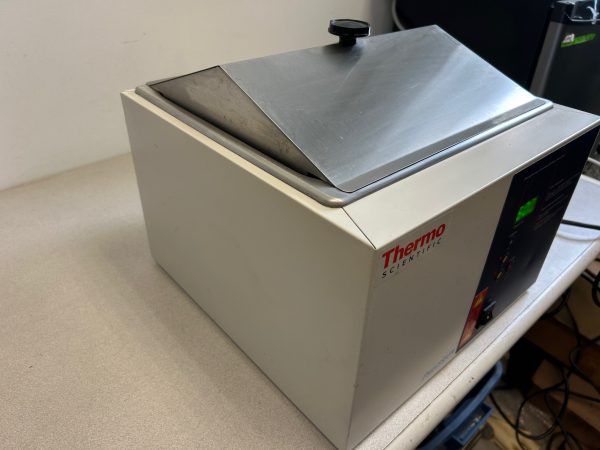 Bain chauffant Thermo Scientific model 2837 pour laboratoire – Image 2