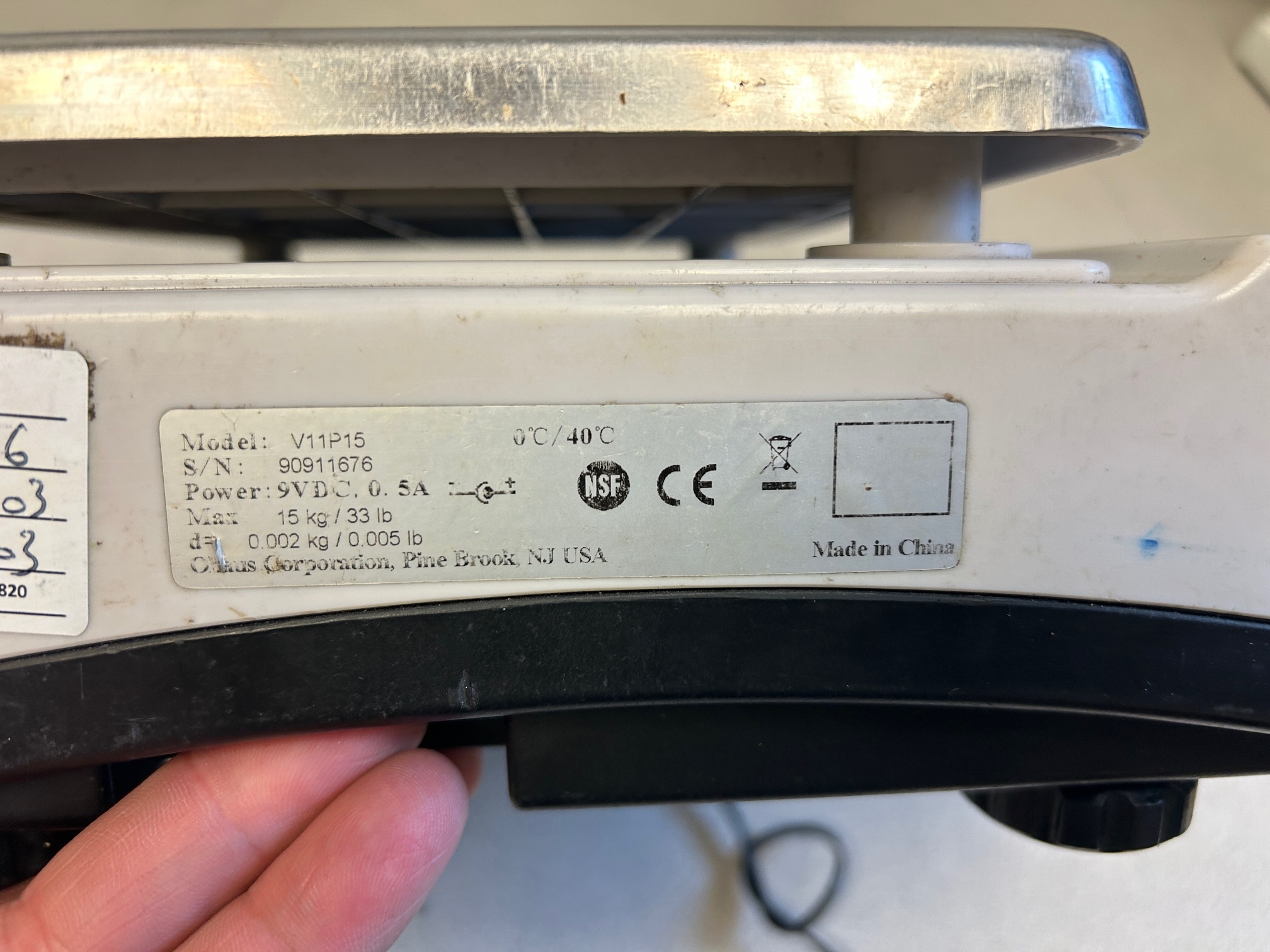 Ohaus Valor 1000 model V11P15 laboratory scale - Image 5