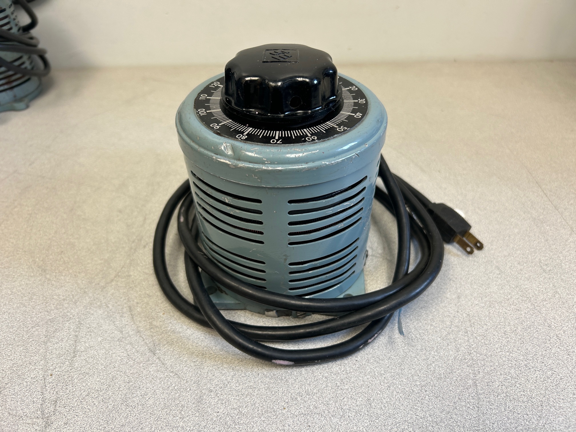 Powerstat model 116B Variac voltage regulator - Image 3