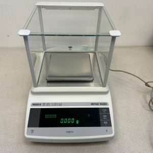 Mettler Toledo PG203-S laboratory scale