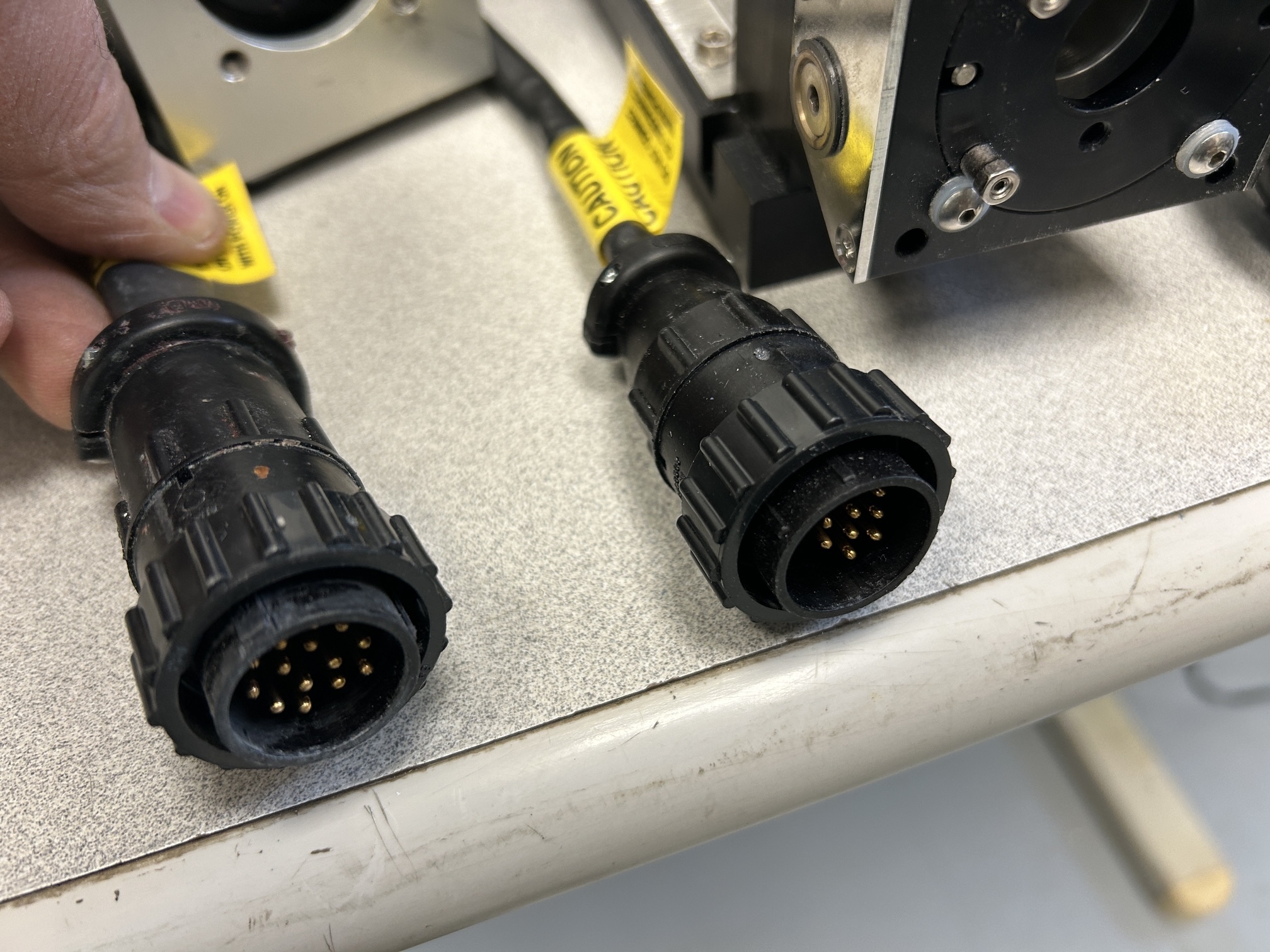 Lot of IVEK Multispense 2000 controllerS & actuators - Image 10