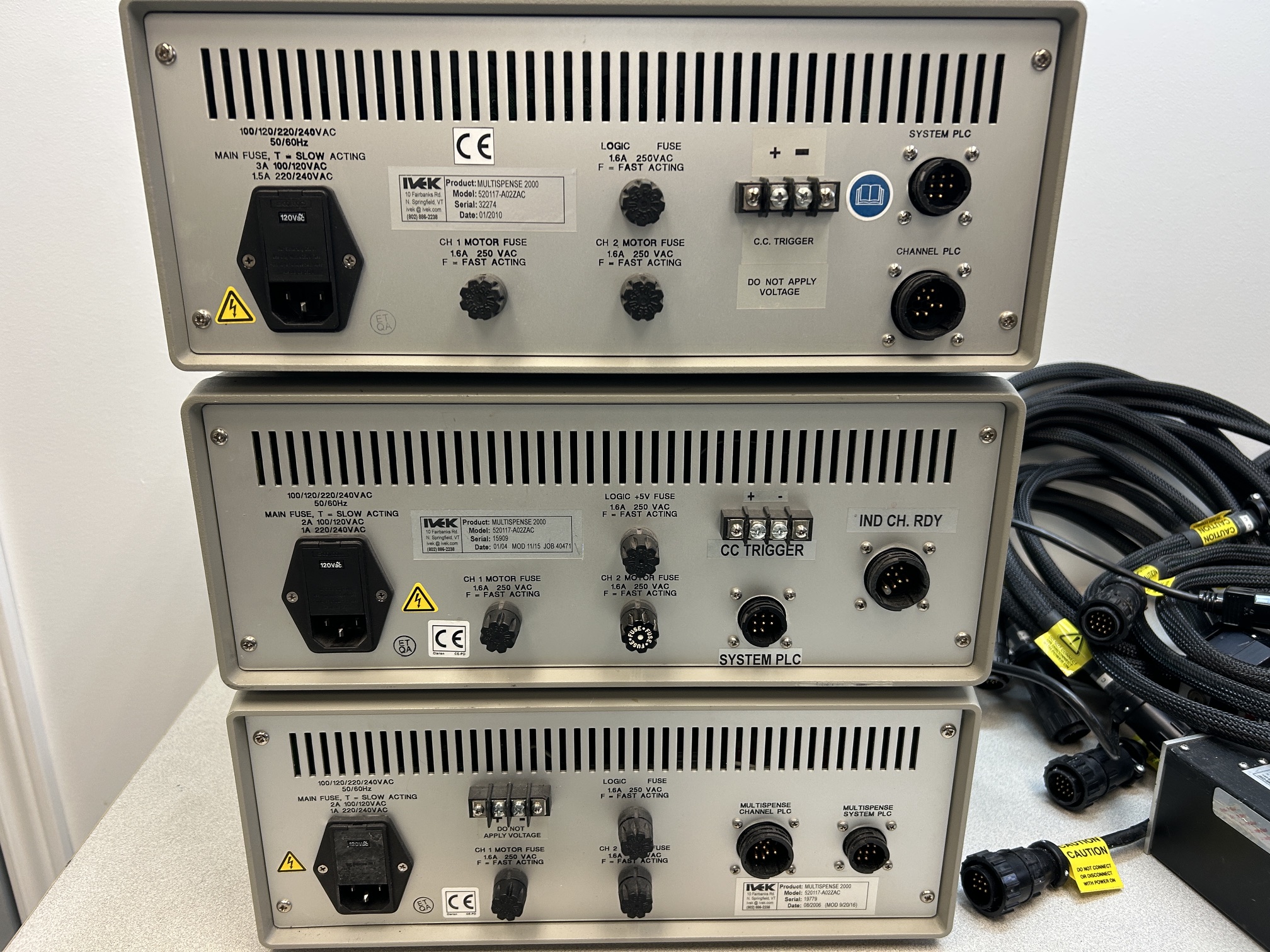 Lot of IVEK Multispense 2000 controllerS & actuators - Image 3