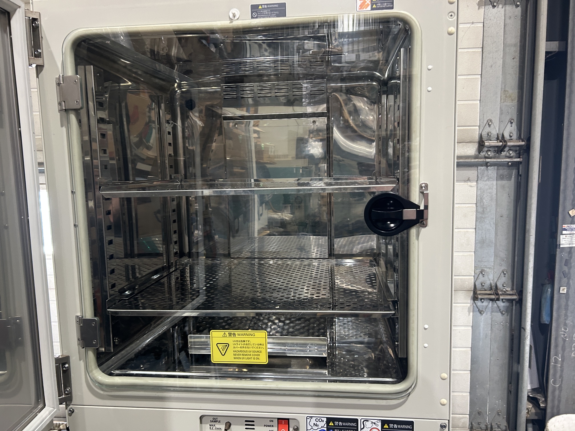 Incubateur de laboratoire Sanyo model MCO-20AIC – Image 5