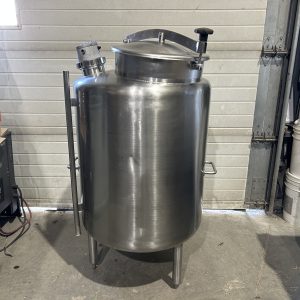 Réservoir en acier inoxydable de 325 litres