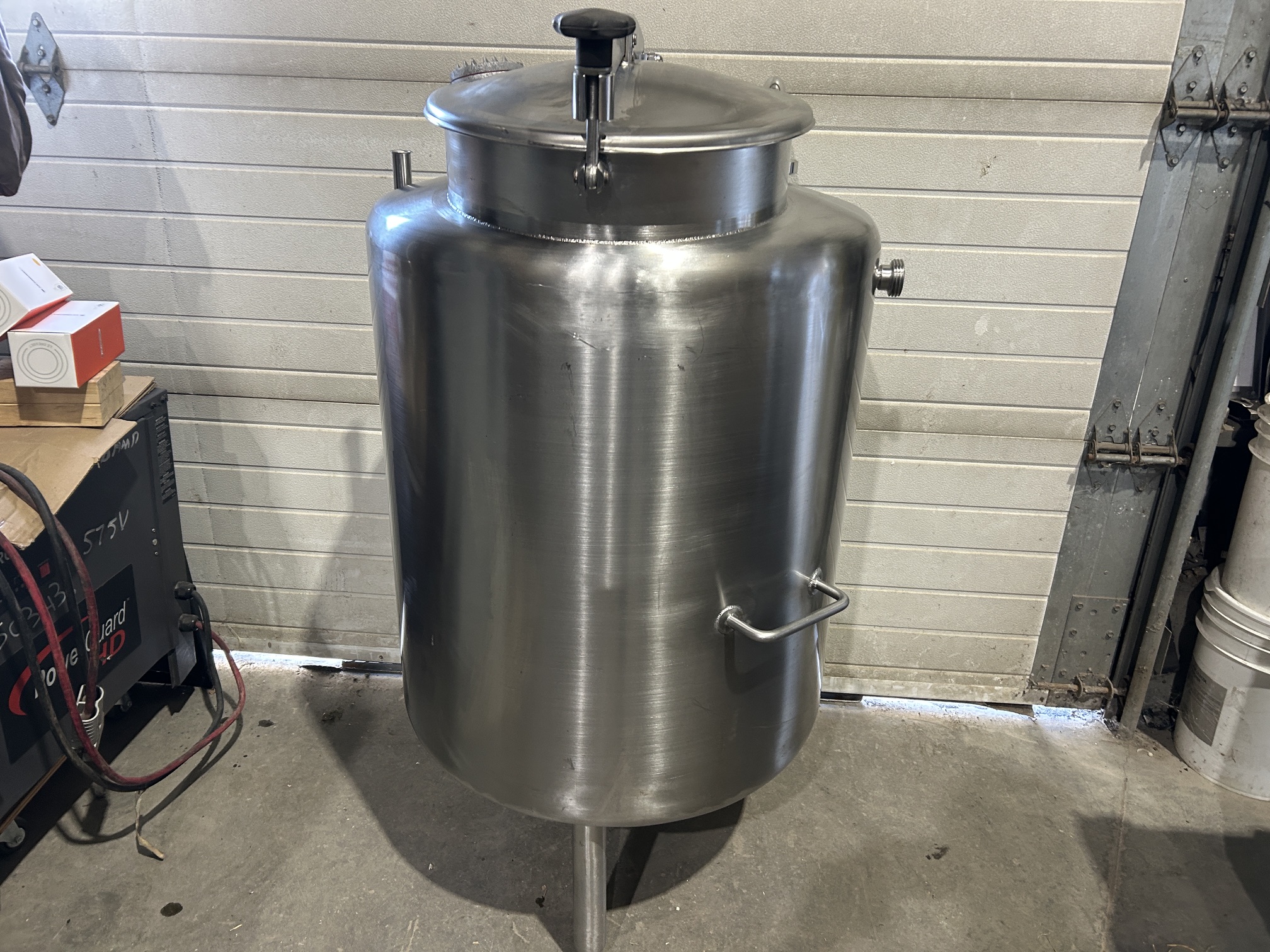 Réservoir en acier inoxydable de 325 litres – Image 4